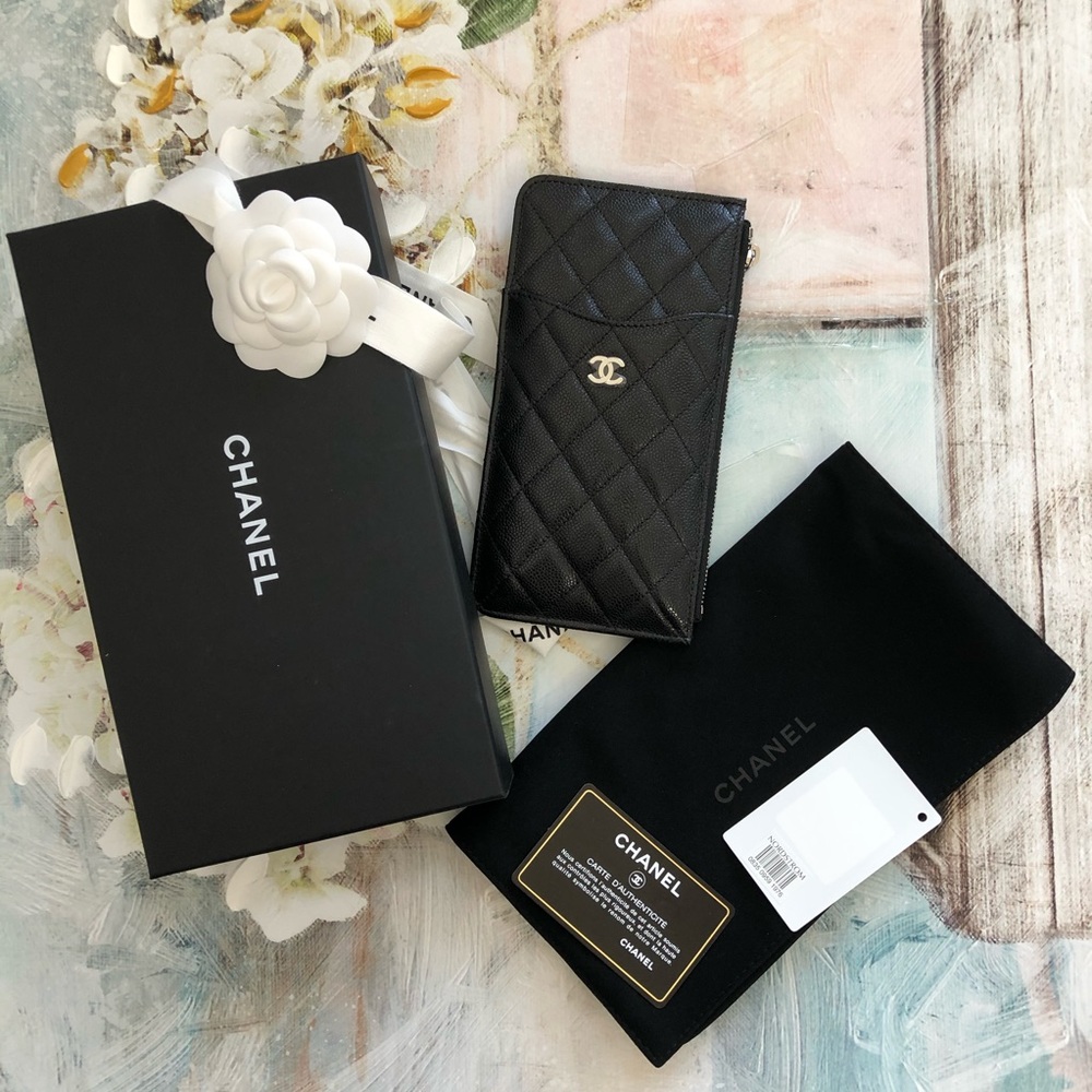 Brand new Chanel black phone wallet SHW - Picture 15 of 16